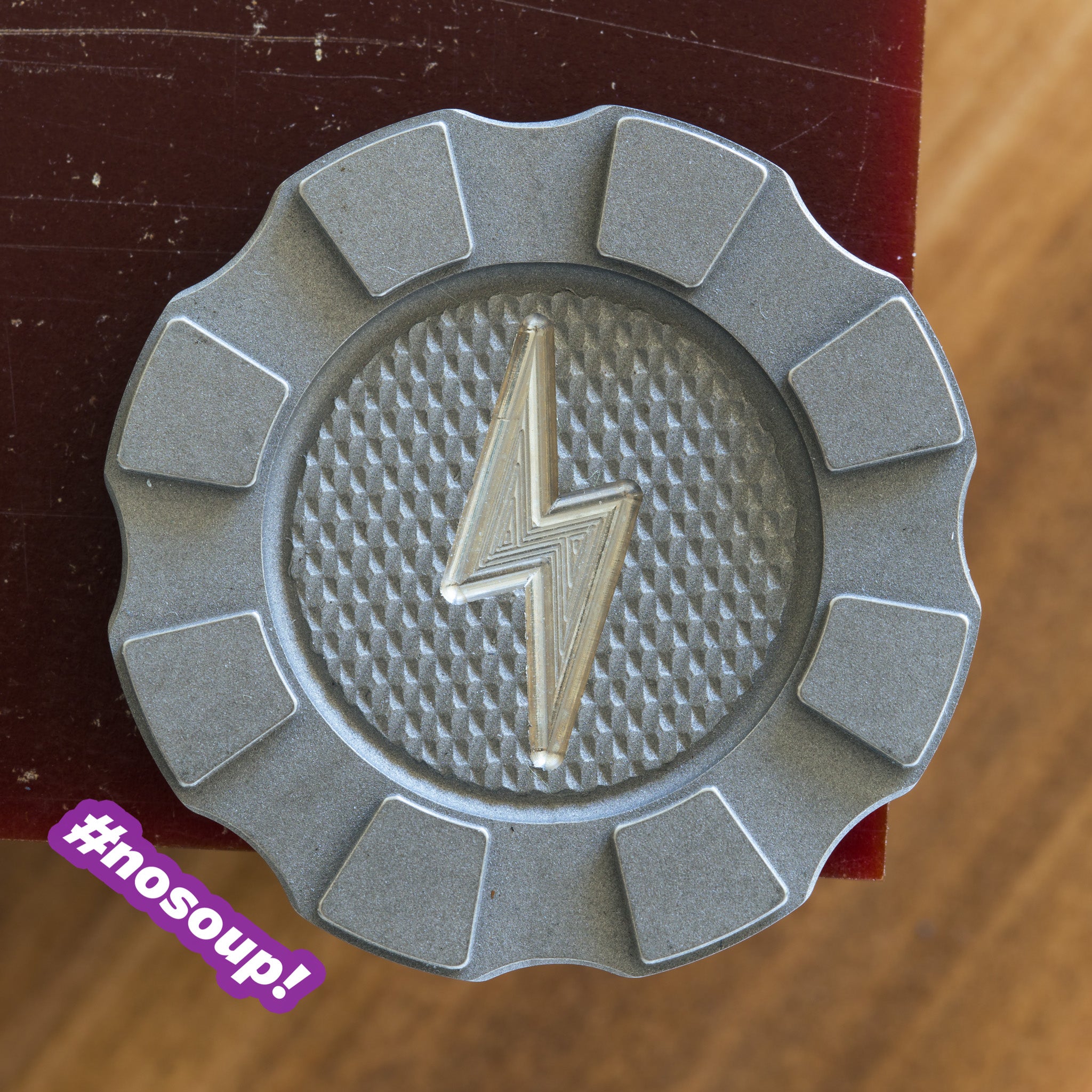 hitex gear HiTex Gear Bolt/Microfrag Stainless Steel Poker Chip – No Soup Sales